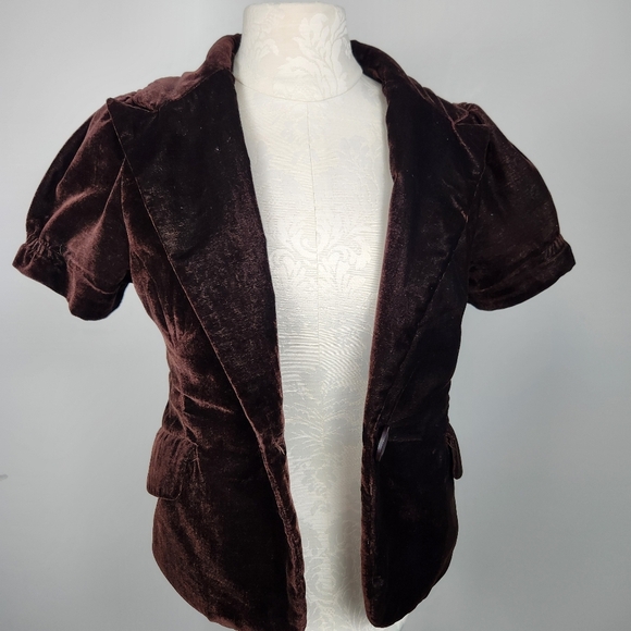 Alice Cullen Alternative Brown Velvet Y2K Short Sleeve Blazer Size M Twilight - Picture 3 of 12